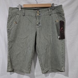 NWT Vintage Jordache Cotton Denim Striped Womans Shorts 30